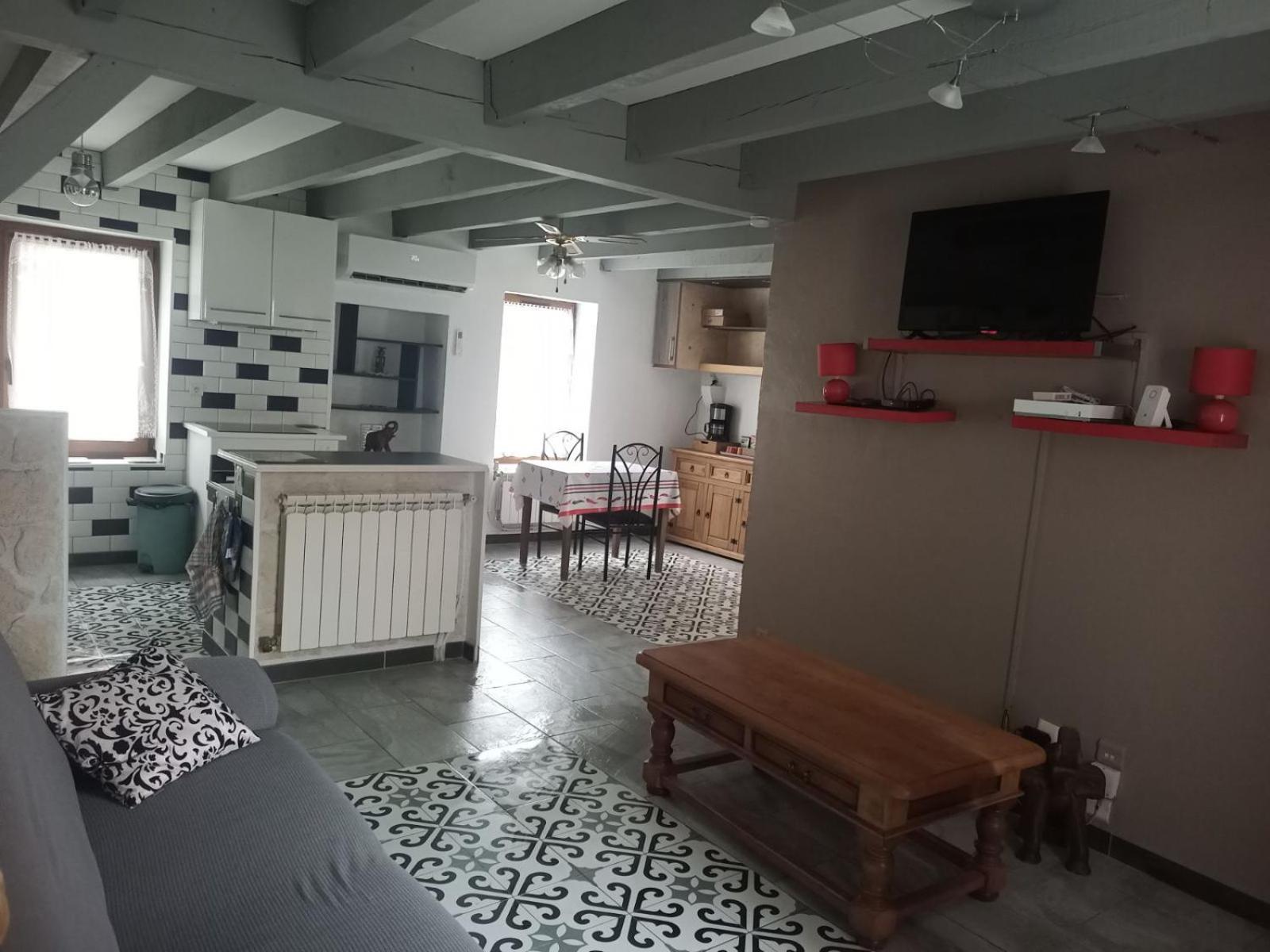 Karine Apartment *